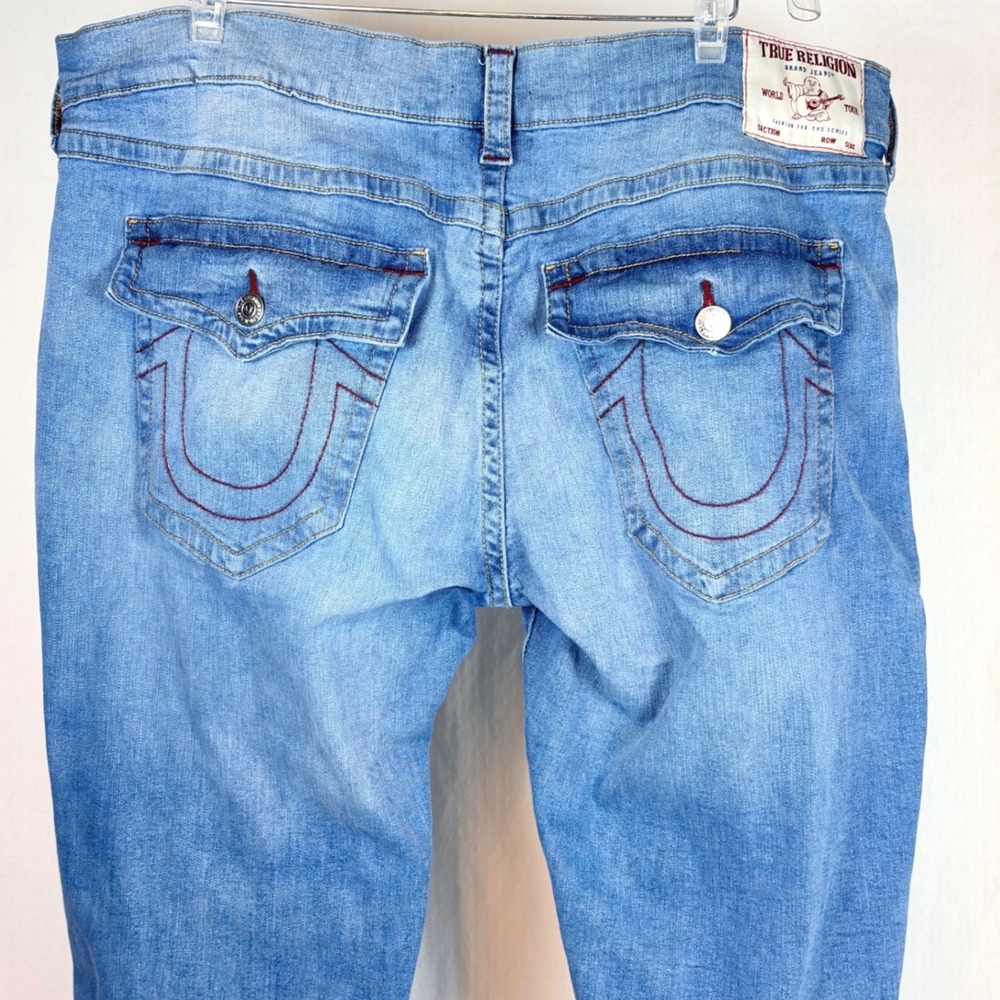 True Religion Ricky Relaxed Straight T Flap Jeans Men 42x33 Red Stitch Whiskered